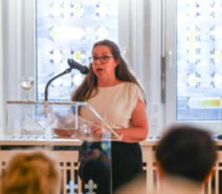 Lesung Anne Stern I Buch VorOrt I Wiesbaden-Bierstadt