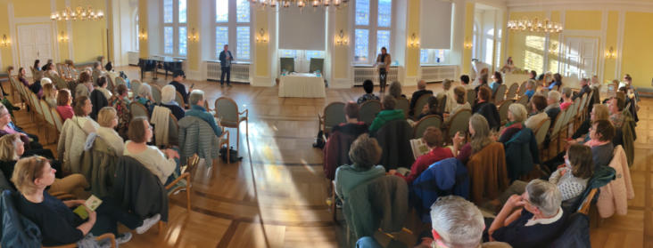 Lesung Anne Stern I Buch VorOrt I Wiesbaden-Bierstadt